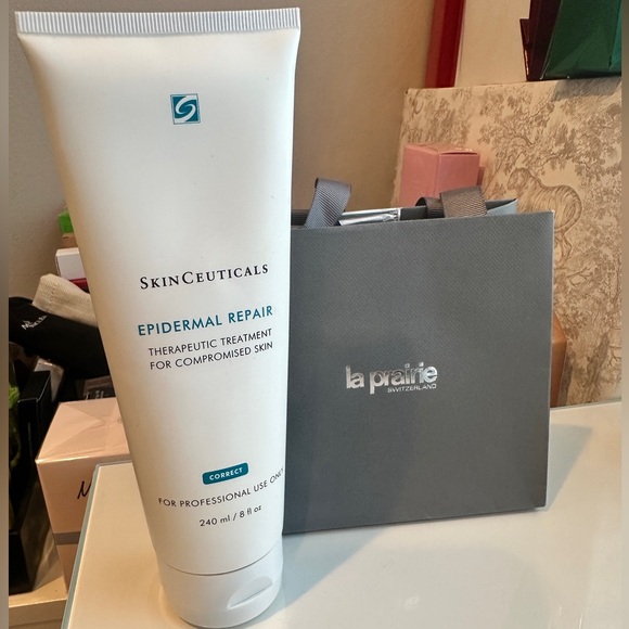 SkinCeuticals Epidermal Repair Treatment‎ For Compromised Skin 8 fl oz - Picture 1 of 3